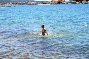 Apartments by the sea Brodarica, Sibenik - 4241