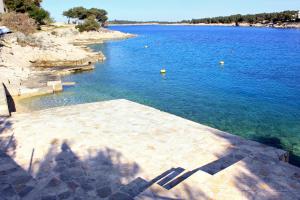 Apartments by the sea Bilo, Primosten - 4189 