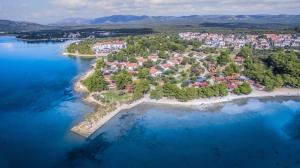 Apartments by the sea Pirovac, Sibenik - 16363