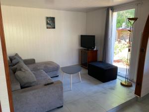 Maisons de vacances Magnifique bas de villa deux chambres situe pres des plages et du golf : photos des chambres
