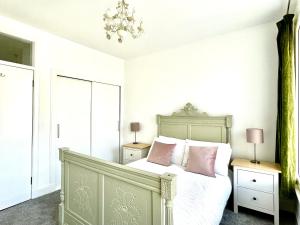 South Bridge Apartment