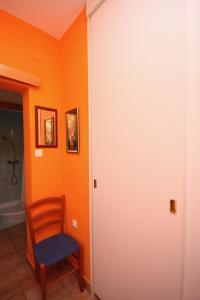 Apartments by the sea Murter - 5078