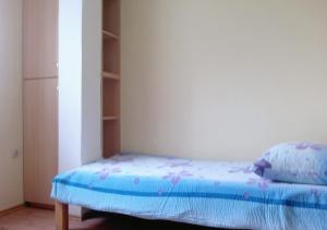 Apartments with parking space Murter - 5117