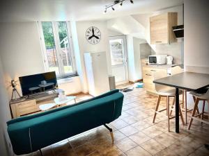 Appartements SUPERBE APPARTEMENT AVEC JARDIN ET JACUZZI : photos des chambres