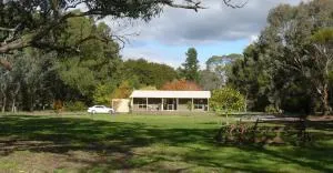 Camawald Coonawarra Cottage B&B - Keppoch