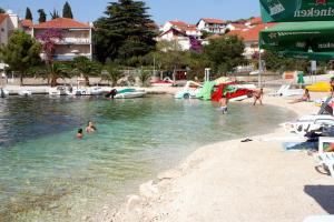 Family friendly apartments with a swimming pool Okrug Gornji, Ciovo - 16901