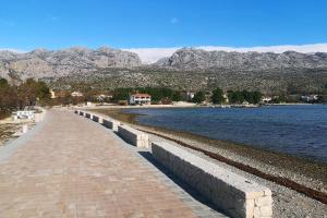 Apartments by the sea Seline, Paklenica - 17955 