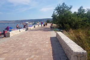 Apartments by the sea Seline, Paklenica - 17955 