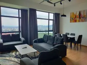 Hann city view family - Kampong Seberang Panchor