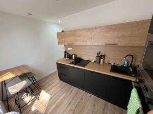 Čisto nový dvojizbový apartmán v super lokalite