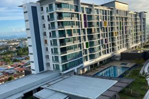 #1.3 Cozy 7Pax Large Beds 2B1R Vivacity Kuching Jazz Suites