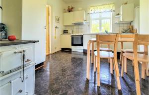 1 Bedroom Awesome Home In Vinslöv