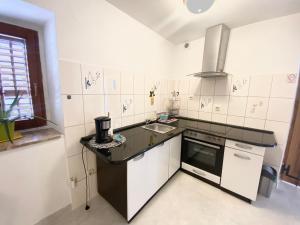 Apartment Center Old Town - 1min to palace