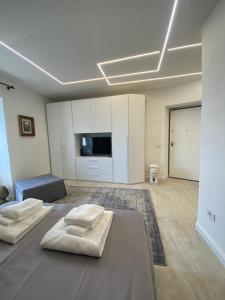 HV Suites PAUSILYPON