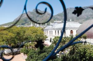 Cape Town Hollow Boutique Hotel