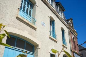 Maisons de vacances Lever du soleil, grande maison a 200m de la plage : photos des chambres