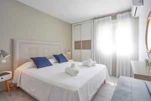 Bright & Modern 2 Bedroom Apartment 300m to the Beach - Marbella
