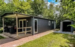 Amazing Home In Oosterwolde With Wifi - Haulerwijk