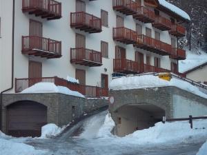 Apartment with Shower room in Trilocale BELVEDERE