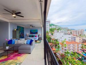 Luxury Oceanview Modern Condo