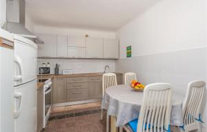 Cozy Home In Omisalj With Kitchen 