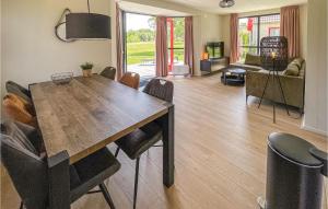 Stunning Home In Ewijk With Kitchen