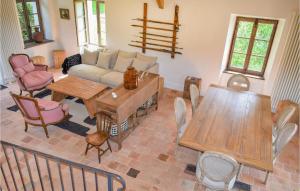 Maisons de vacances Beautiful home in Saint-Cyr-en-Arthies with WiFi and 3 Bedrooms : photos des chambres