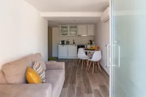 Casa dos Copos - Drinks House - 科尔武河畔米兰达