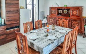 2 Bedroom Stunning Home In Bacilly