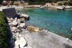 Apartments by the sea Cove Zarace - Gdinj, Hvar - 4596