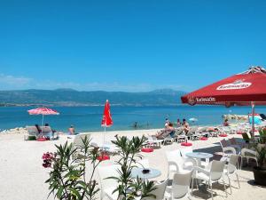 Apartments by the sea Arbanija, Ciovo - 6062