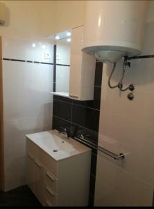 Apartments by the sea Ladjin Porat, Paklenica - 6631