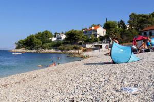 Apartments with a parking space Slatine, Ciovo - 973