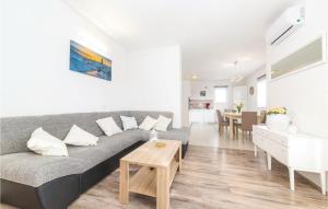 ThreeBedroom Apartment in Kastel Novi
