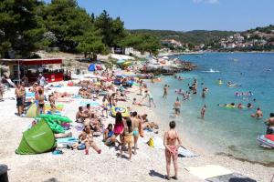 Seaside holiday house Okrug Gornji, Ciovo - 7513