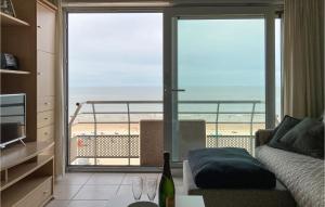 Gorgeous Apartment In Oostende