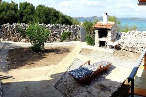 Secluded fishermans cottage Cove Matuskovica, Pasman - 11343