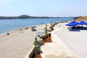 Apartments by the sea Sibenik - 13283