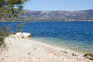 Apartments by the sea Slatine, Ciovo - 14596