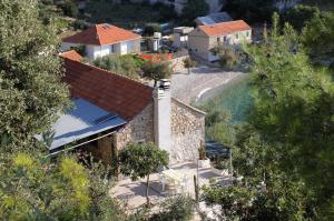 Seaside secluded apartments Cove Torac, Hvar - 4875