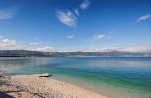 Apartments by the sea Arbanija, Ciovo - 15595