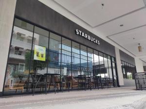 TWO PALMTREE VILLAS NEWPORT BOULEVARD NEAR NAIA 3 PASAY CITY