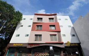 Hotel The Sudesh - Māndhar