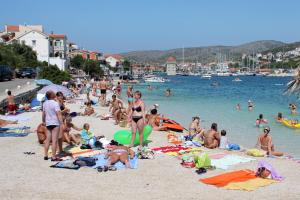 Apartments with a parking space Marina, Trogir - 11554