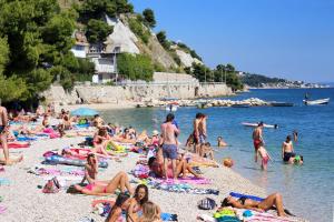 Apartments by the sea Krilo Jesenice, Omis - 15145