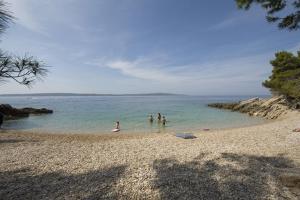 Seaside secluded apartments Zavala, Hvar - 15357