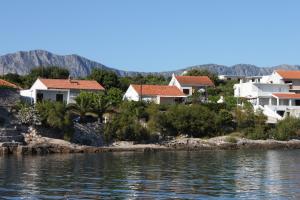 Rooms by the sea Sucuraj, Hvar - 6734