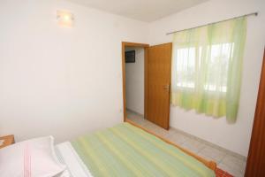 Apartments by the sea Okrug Donji, Ciovo - 6859