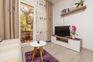 Apartments by the sea Cove Vela Stiniva, Hvar - 6864