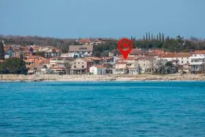 Apartments by the sea Zambratija, Umag - 2557 - 萨武德里亚